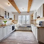 Holiday home U Lekninu